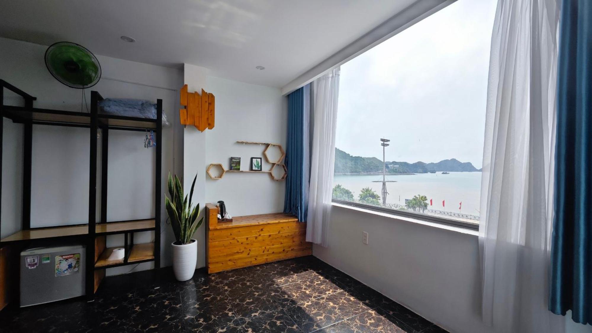 Catba Pod Hostel - Restaurant And Rooftop Bar Dong Khe Sau Exterior photo